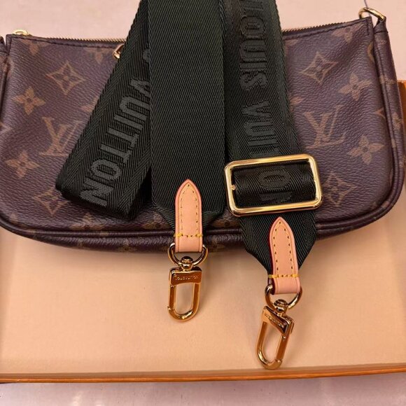 Louis Vuitton Medium Monogram Tote Bag with Matching Pouch – Brown - Picture 6 of 6